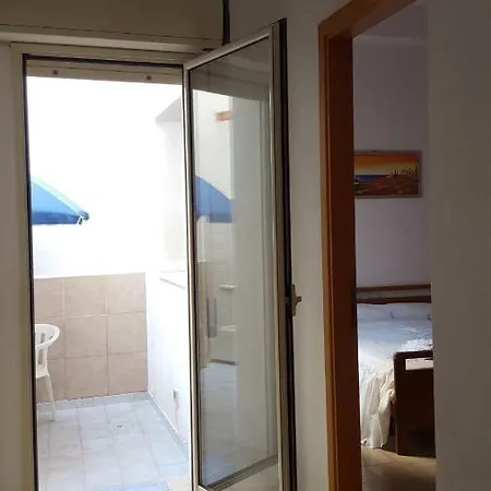Bilocale A * Scoglitti